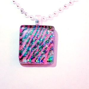 Pink Sparkly Animal Print Necklace NWOT